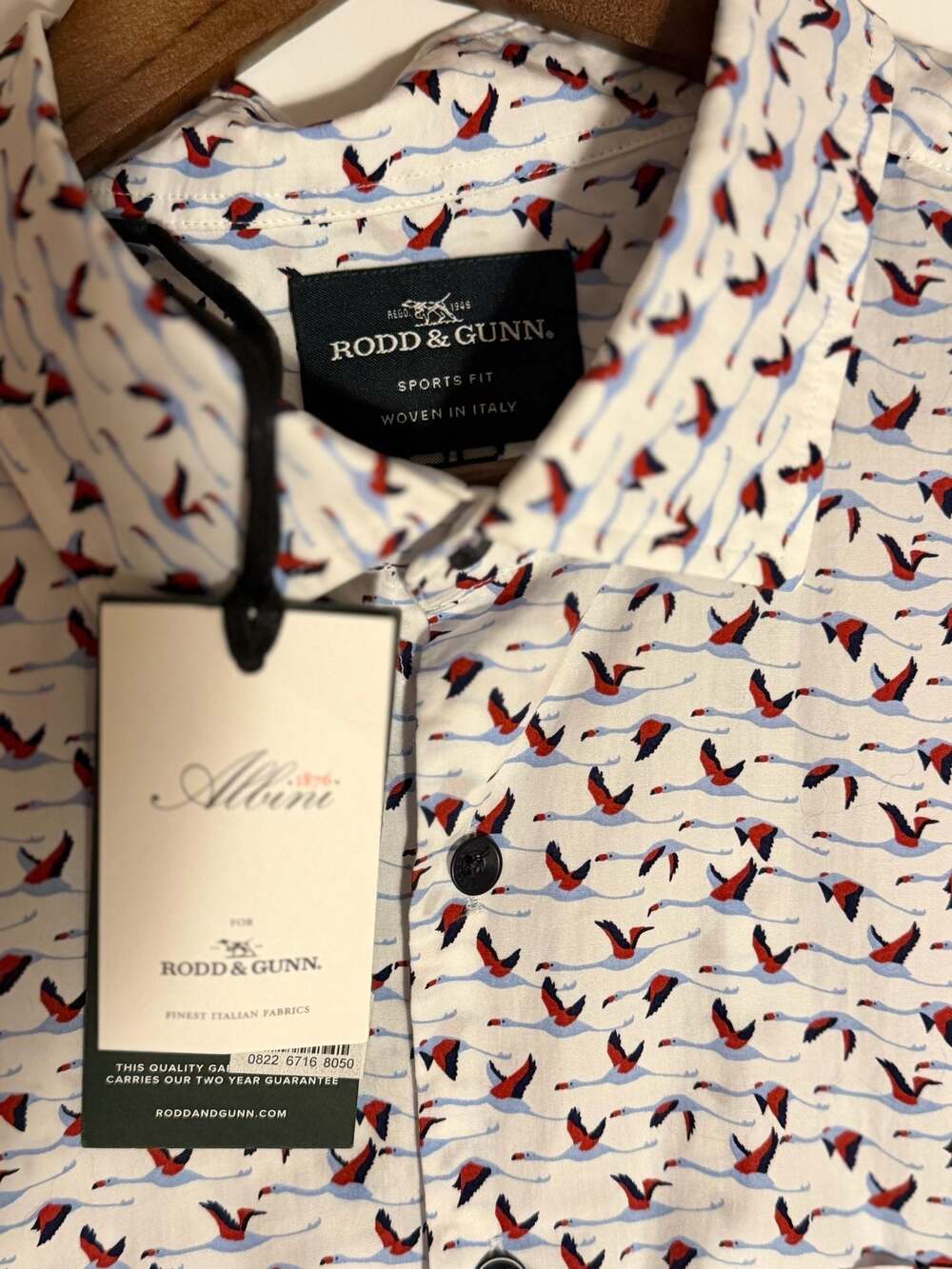 Rodd & Gunn Sports Fit Short Sleeve Woven in Italy Swan Print Shirt